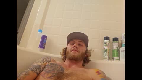 Snapshot of rockhardsurfers chatting on February 19, 2025, 12:57 am rockhardsurfers online show from February 19, 2025, 12:57 am