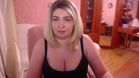 Rocknlinxx online show from May 31, 2026, 3:41 pm
