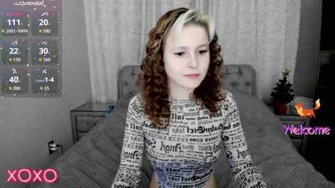 Snapshot of rocky_foxy chatting on January 24, 2025, 10:41 pm Rockel online show from January 24, 2025, 10:41 pm