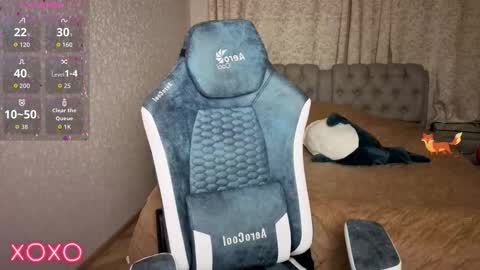 Snapshot of rocky_foxy chatting on October 15, 2025, 10:21 pm Rockel online show from October 15, 2025, 10:21 pm