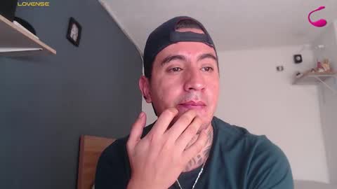 rocky_sex_lover online show from February 19, 2026, 9:33 pm