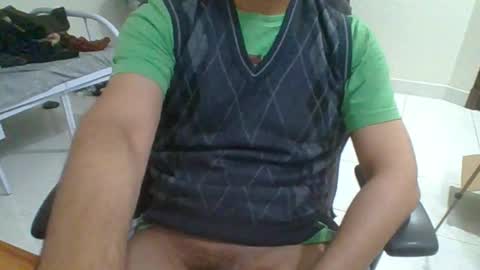 rockysam090 online show from December 22, 2025, 10:18 pm