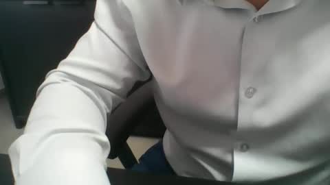 Snapshot of rodrelbad chatting on November 18, 2025, 4:00 pm RodRelbad online show from November 18, 2025, 4:00 pm