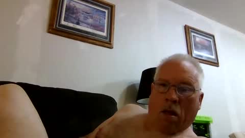 Snapshot of rodstud641 chatting on October 15, 2025, 11:10 am rodstud641 online show from October 15, 2025, 11:10 am