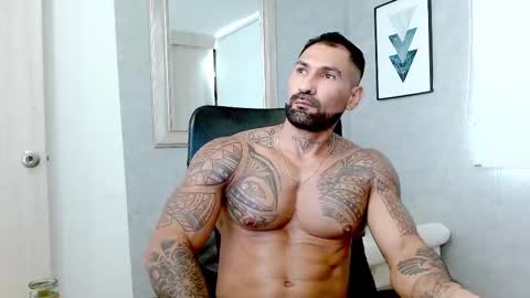 Snapshot of rogers_p chatting on October 11, 2025, 2:48 pm Rogers online show from October 11, 2025, 2:48 pm