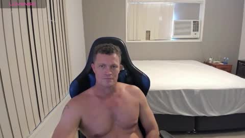Roguedamo online show from October 7, 2025, 2:53 am