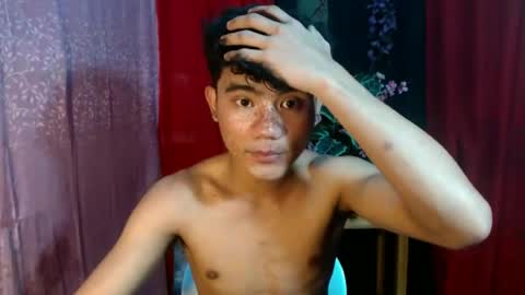 roianboyyy online show from June 24, 2026, 1:26 am