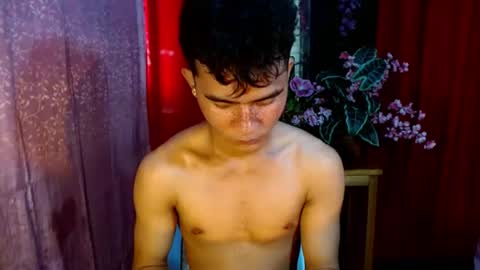 roianboyyy online show from July 20, 2026, 11:51 pm