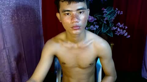 roianboyyy online show from July 23, 2026, 1:08 am