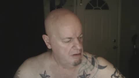 roinaz online show from June 8, 2026, 5:41 am
