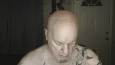 roinaz online show from June 14, 2026, 5:53 am