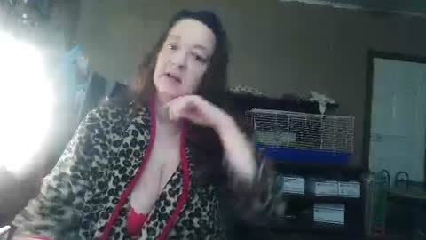 Snapshot of roisierios chatting on January 25, 2025, 12:26 pm Rosie Rios online show from January 25, 2025, 12:26 pm