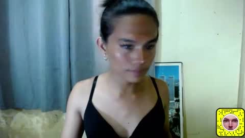 Call me. Love  online show from May 26, 2026, 1:56 am