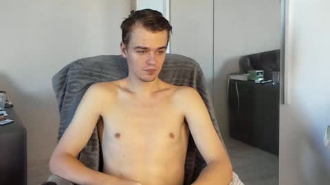 taylor fox online show from December 25, 2024, 11:54 am