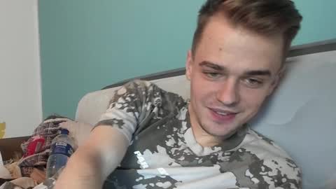 Snapshot of rokko_diamond777 chatting on October 5, 2025, 4:49 pm taylor fox online show from October 5, 2025, 4:49 pm