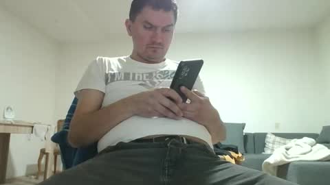 rokvicrale2705 online show from March 19, 2026, 2:37 am