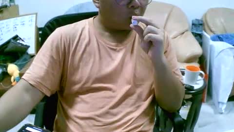 Rolleac online show from November 23, 2025, 5:02 pm