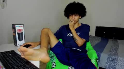 rolling_05 online show from November 28, 2025, 11:18 pm