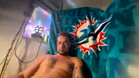Snapshot of rollthemtits chatting on January 15, 2026, 1:10 am rollthemtits online show from January 15, 2026, 1:10 am