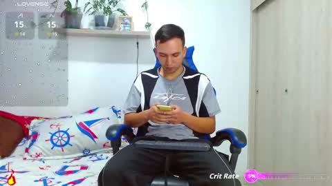 rolos_hot32 online show from October 29, 2025, 10:44 pm