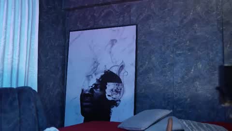 roma_hells online show from November 12, 2025, 8:08 pm