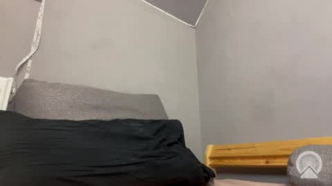 Snapshot of roma_shyguy_ chatting on April 19, 2026, 12:54 am roma_shyguy_ online show from April 19, 2026, 12:54 am