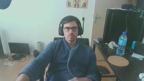 romainb72 online show from February 13, 2025, 1:05 pm