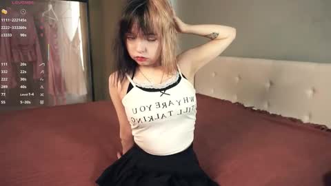 Snapshot of romainerudoy chatting on September 21, 2025, 7:21 am Yupi online show from September 21, 2025, 7:21 am