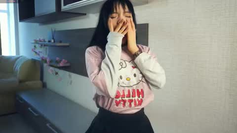 Snapshot of romainerudoy chatting on September 30, 2025, 8:08 am Yupi online show from September 30, 2025, 8:08 am