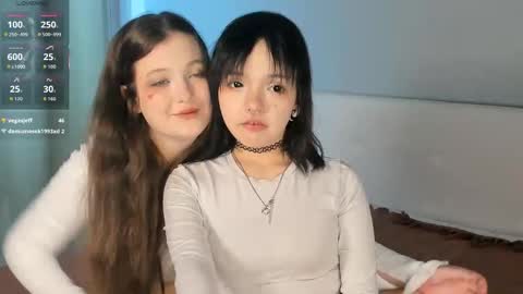 Snapshot of romainerudoy chatting on October 18, 2025, 9:21 am Yupi online show from October 18, 2025, 9:21 am