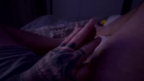 romanianguy1693 online show from April 27, 2026, 8:18 pm