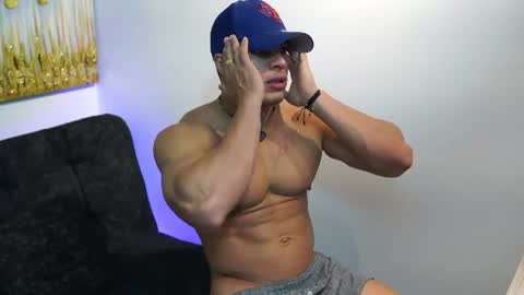 romano_kentt12 online show from June 13, 2026, 4:21 am