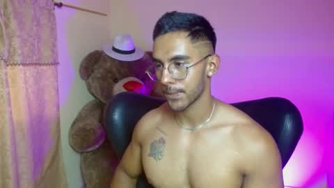 Roman online show from January 28, 2025, 7:21 pm