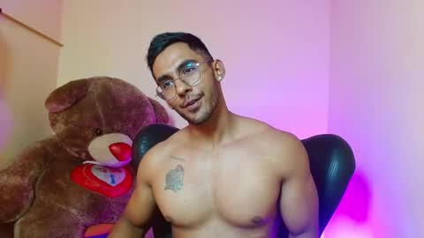 Roman online show from February 7, 2025, 7:17 pm