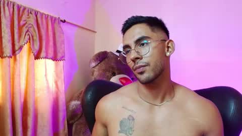 Roman online show from February 15, 2025, 8:54 pm