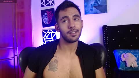 Roman online show from September 9, 2025, 9:47 pm