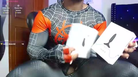 Roman online show from May 4, 2026, 8:38 pm