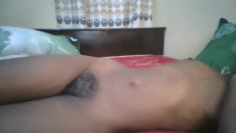 Snapshot of romantic2u4 chatting on October 15, 2025, 9:31 am Emma online show from October 15, 2025, 9:31 am