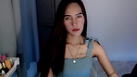 JESICCA online show from March 22, 2026, 5:22 am
