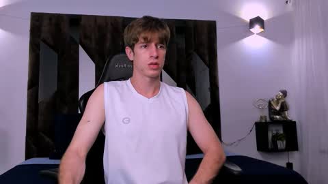 Romeo Ricci online show from January 7, 2026, 5:37 pm