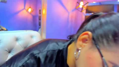 Romi  online show from October 5, 2025, 1:26 am