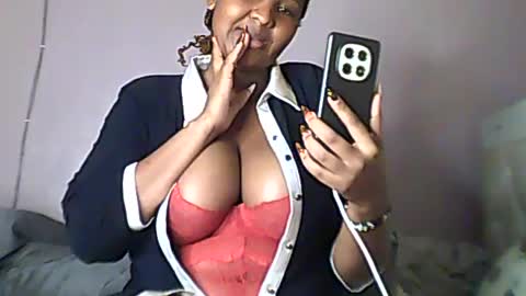 Snapshot of romina_26 chatting on June 30, 2026, 11:39 pm Romina 26 online show from June 30, 2026, 11:39 pm