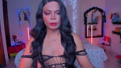 Romi Rouse online show from December 2, 2025, 11:48 am