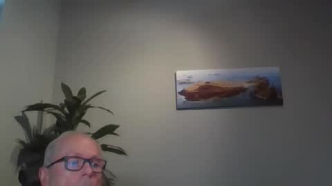 HIALL online show from June 27, 2026, 8:41 am