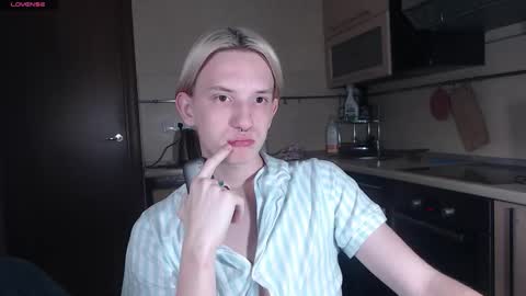 Ron online show from September 22, 2025, 12:40 pm