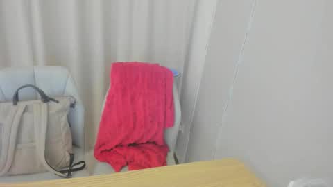sui sui online show from June 7, 2026, 1:54 am
