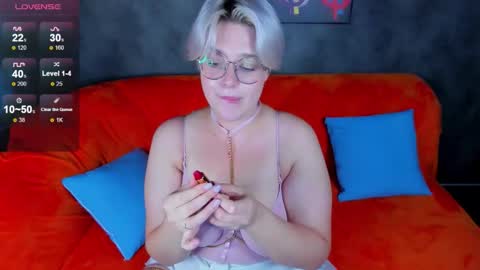 Roni3 online show from September 9, 2025, 12:15 pm