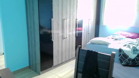 Snapshot of ronnispoto chatting on December 21, 2025, 3:41 pm ronny online show from December 21, 2025, 3:41 pm