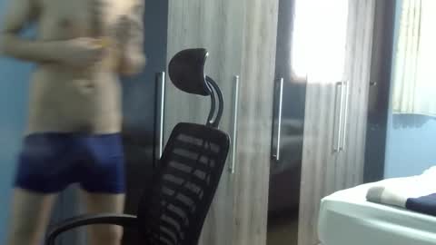 Snapshot of ronnispoto chatting on February 19, 2026, 9:11 pm ronny online show from February 19, 2026, 9:11 pm