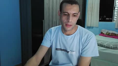 Snapshot of ronnispoto chatting on March 28, 2026, 12:10 am ronny online show from March 28, 2026, 12:10 am